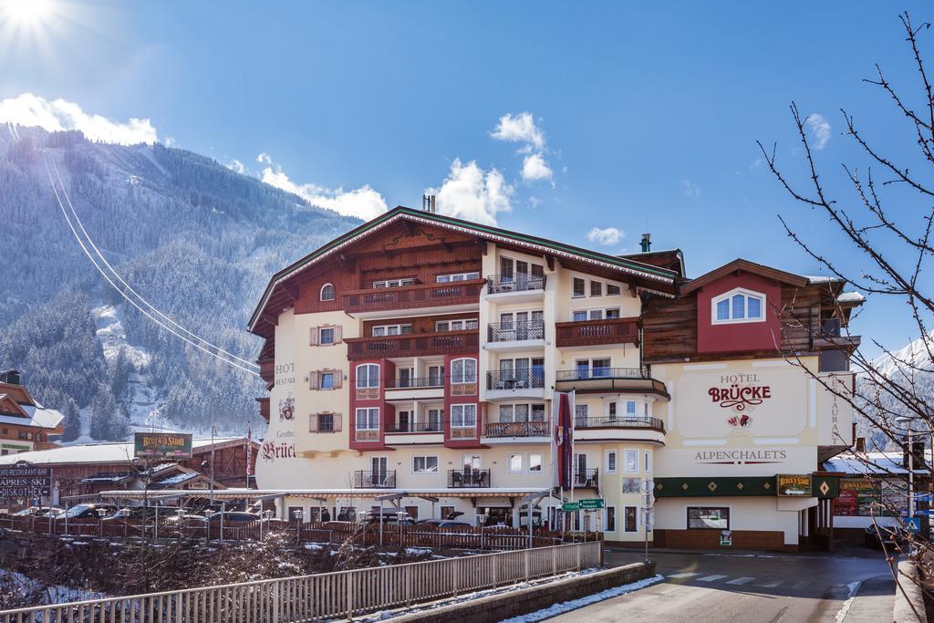 Hotel Gasthof Bruecke Майрхофен Экстерьер фото