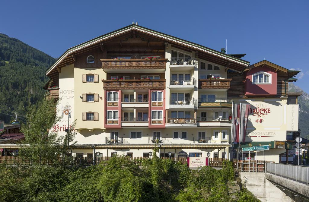 Hotel Gasthof Bruecke Майрхофен Экстерьер фото